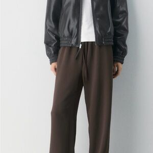 Wilfred Aritzia Crepette Lodge Pant in M, short